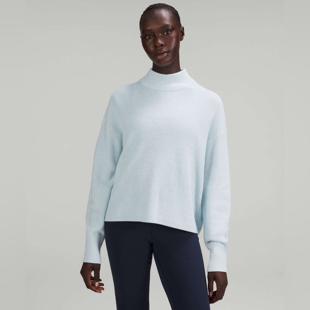 Lululemon Merino Wool-Blend Ribbed Turtleneck Sweater
Powder Blue Women’s Size 4